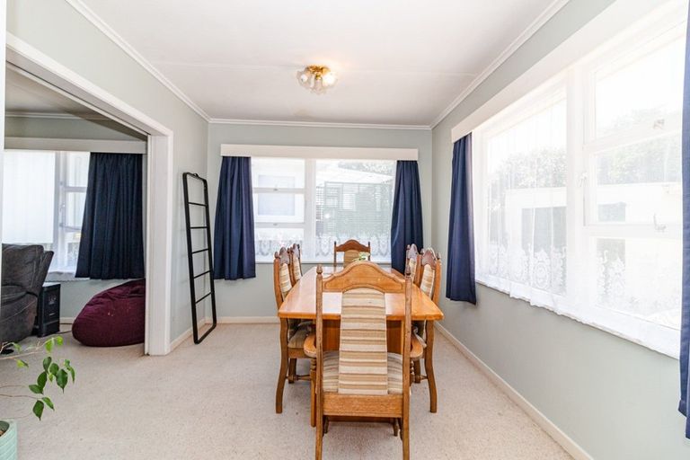 Photo of property in 11 Broadhead Avenue, Tawhero, Whanganui, 4501