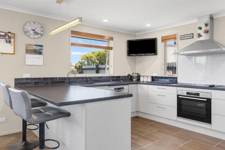 Photo of property in 16 Forbes Street, Westport, 7825