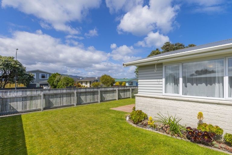 Photo of property in 26 Teoti Street, Paraparaumu Beach, Paraparaumu, 5032