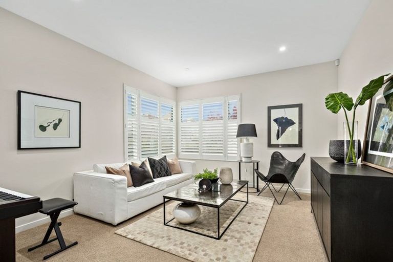 Photo of property in 20 Liquidambar Drive, Hobsonville, Auckland, 0616