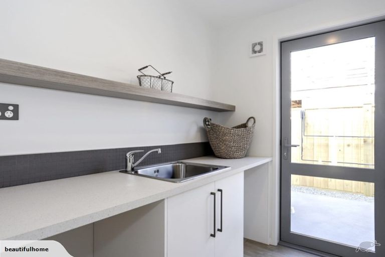 Photo of property in 10 Tuangi Way, Papamoa Beach, Papamoa, 3118