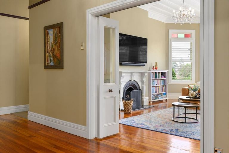 Photo of property in 134 River Road, Hamilton East, Hamilton, 3216