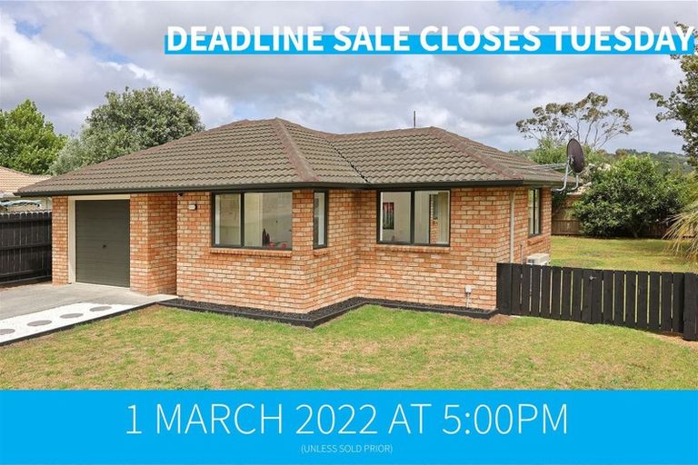 Photo of property in 2d Knox Road, Swanson, Auckland, 0612