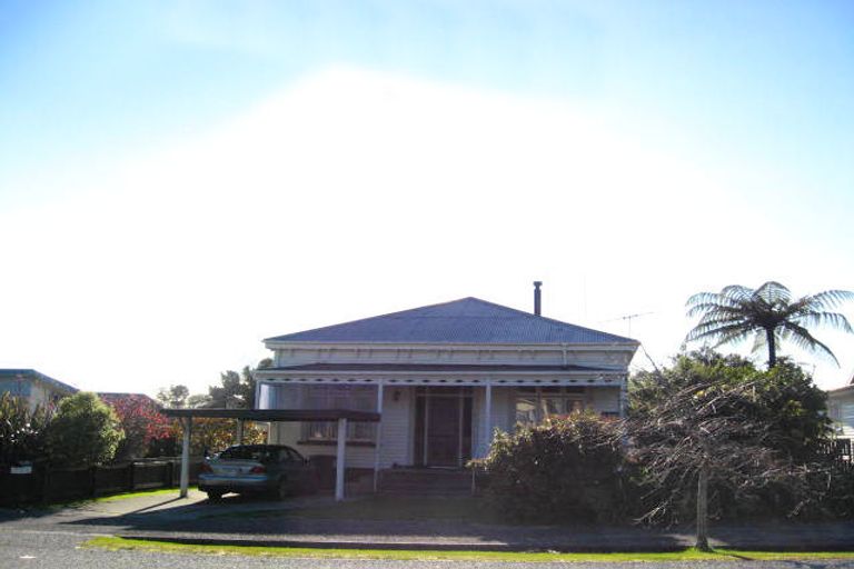 Photo of property in 8 Perotti Street, Greymouth, 7805