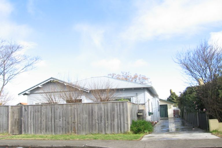 Photo of property in 209 Grove Road, Mayfair, Hastings, 4122