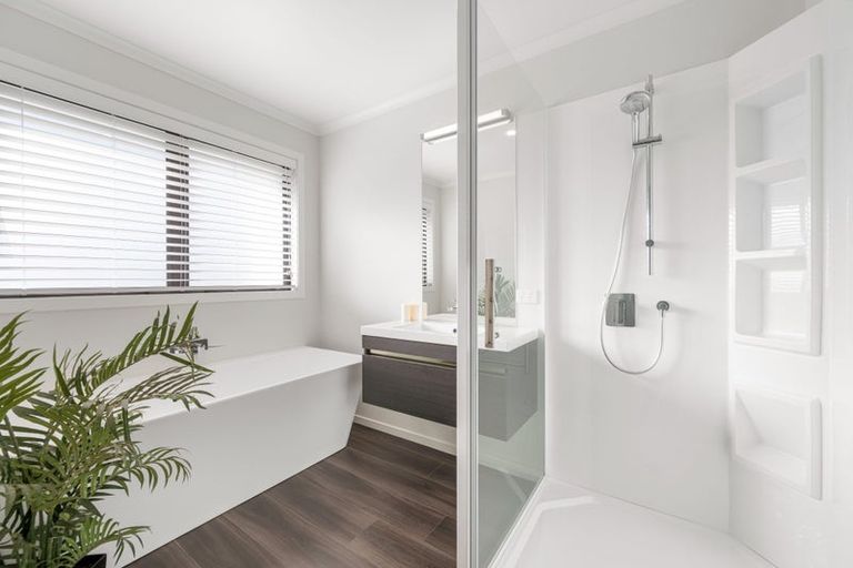 Photo of property in 2 Chapel Close, Springlands, Blenheim, 7201