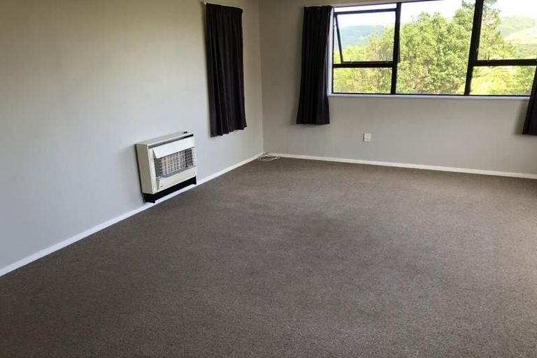 Photo of property in 9 Bluff Close, Kelson, Lower Hutt, 5010