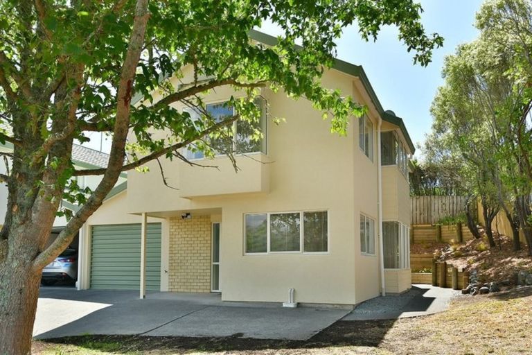 Photo of property in 1/8 Mably Court, Stanmore Bay, Whangaparaoa, 0932