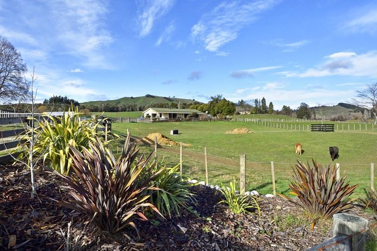 Photo of property in 11 Thorn Road, Dovedale, Wakefield, 7096