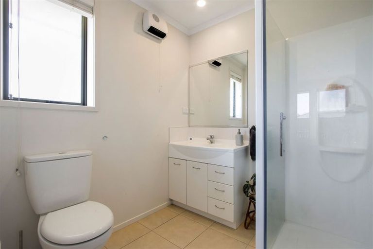 Photo of property in 15 Uretara Drive, Katikati, 3129