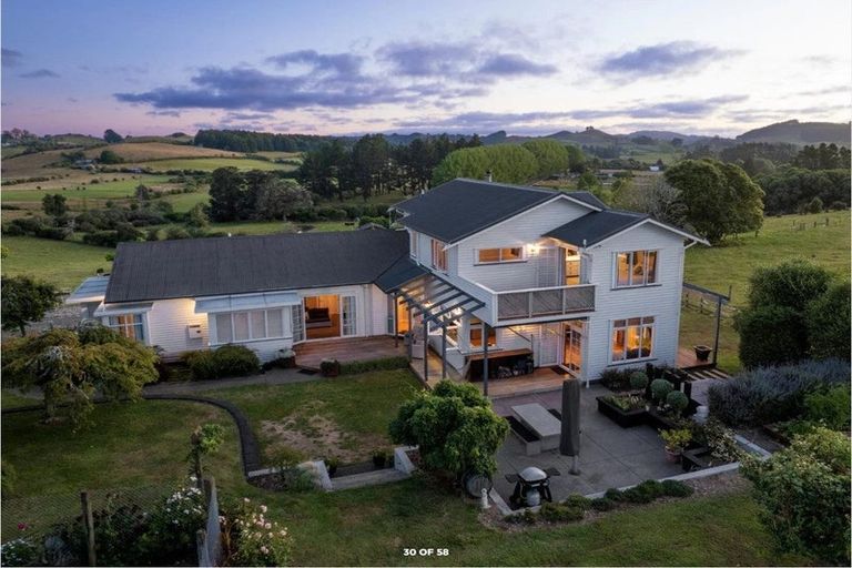 Photo of property in 1034 Ararimu Road, Ararimu, Drury, 2579