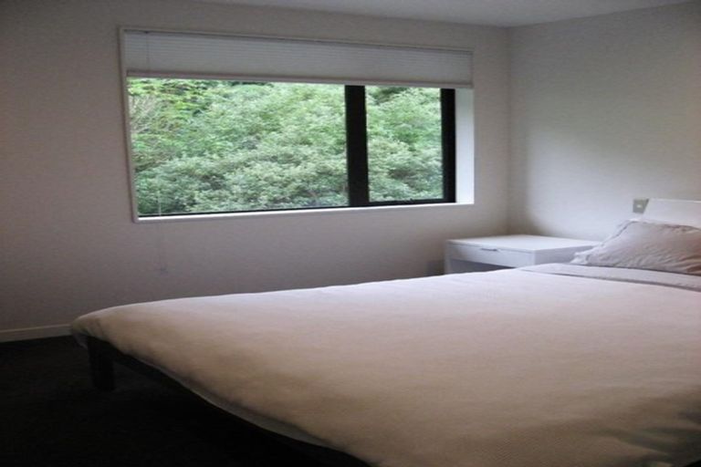 Photo of property in 21 Thatcher Crescent, Crofton Downs, Wellington, 6035