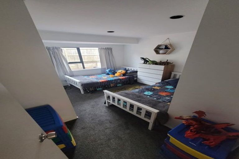 Photo of property in 10 Orangewood Drive, Northpark, Auckland, 2013