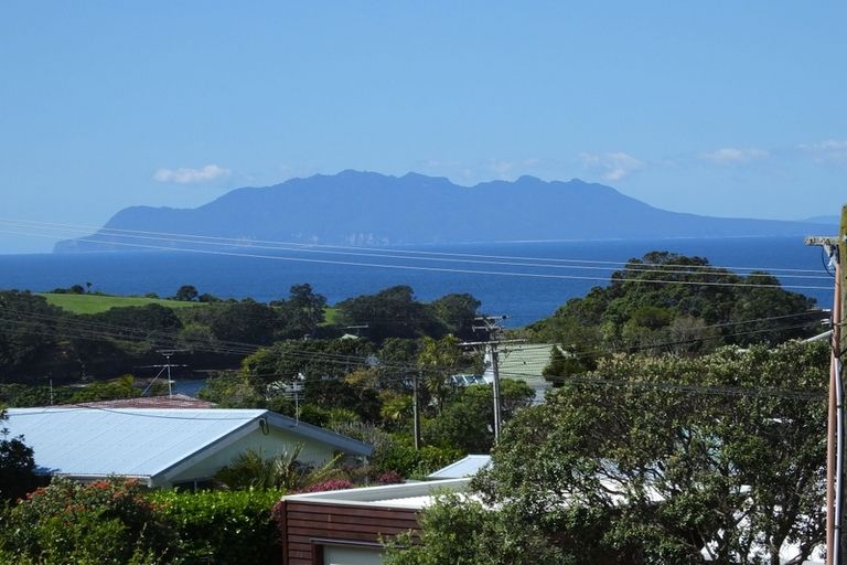 Photo of property in 63 Barrier View Road, Leigh, 0985