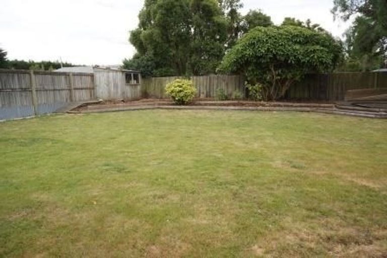 Photo of property in 22 Broadway Avenue, Waikuku Beach, 7473