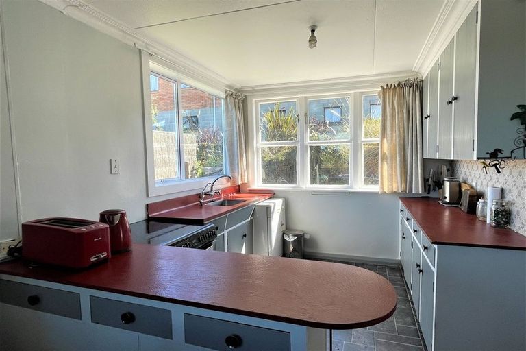 Photo of property in 18 Barnego Road, Balclutha, 9230