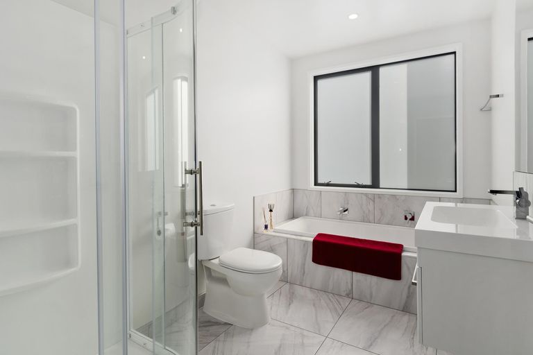 Photo of property in 92 Saint Pauls Drive, Brookfield, Tauranga, 3110