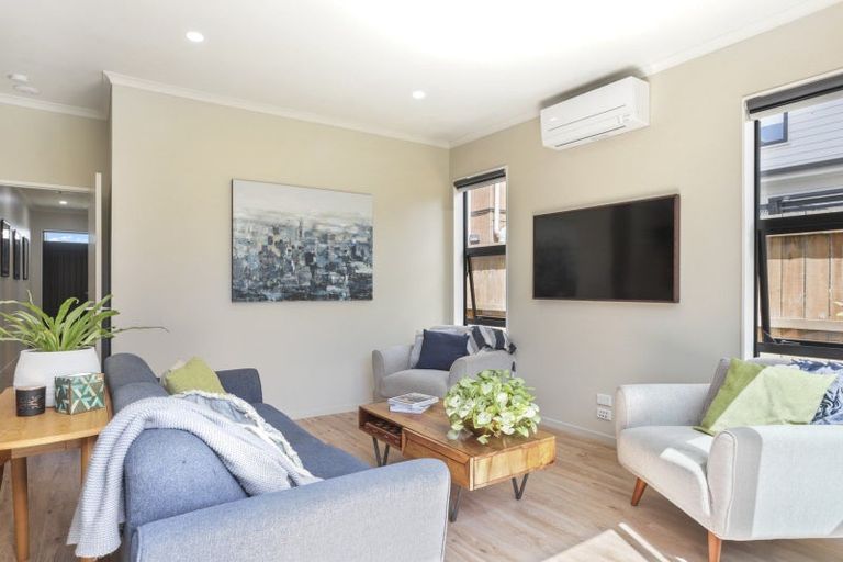 Photo of property in 8 Harakeke Road, Hobsonville, Auckland, 0616