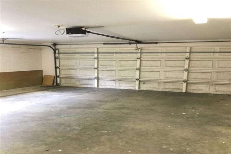 Photo of property in 40 Tralee Terrace, Dannemora, Auckland, 2016