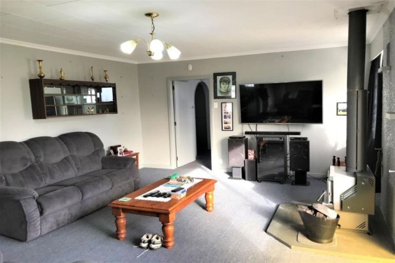 Photo of property in 22 High Street, Balclutha, 9230