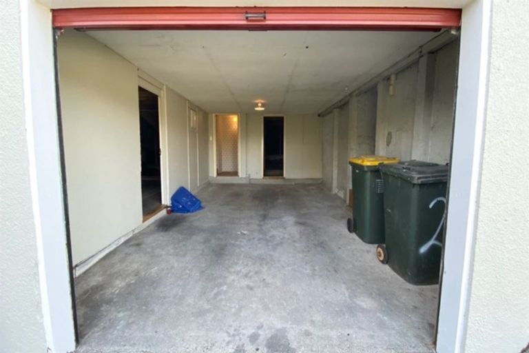 Photo of property in 2 Barnego Road, Balclutha, 9230