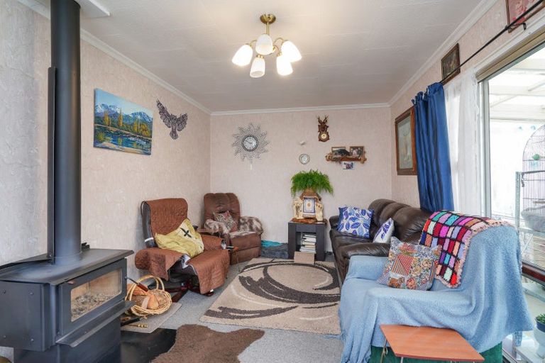 Photo of property in 18 Chester Street, Otautau, 9610