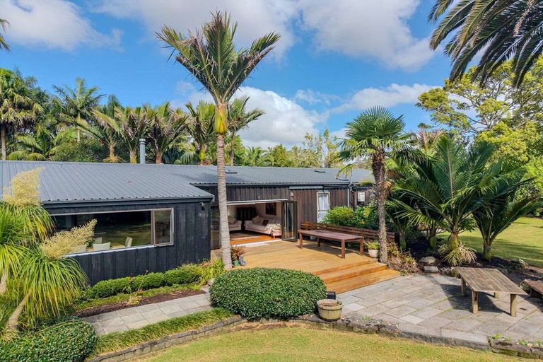 Photo of property in 6 Kendall Road, Kerikeri, 0230