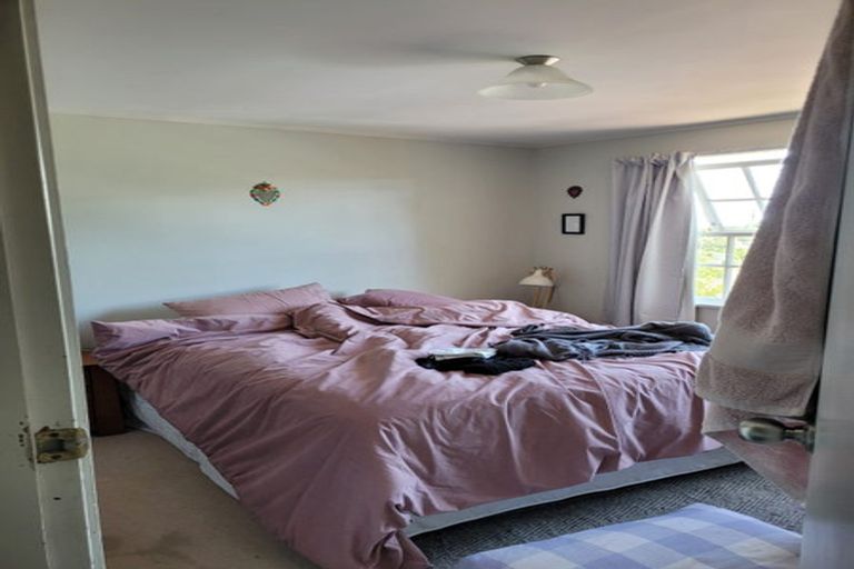 Photo of property in 64a Captain Scott Road, Glen Eden, Auckland, 0602