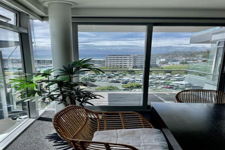 Photo of property in Piermont Apartments, 7b/82 Cable Street, Te Aro, Wellington, 6011