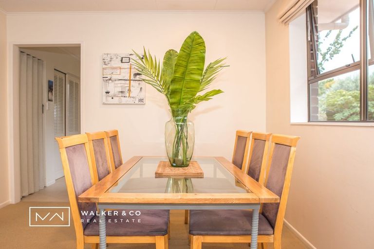 Photo of property in 4b Blundell Way, Heretaunga, Upper Hutt, 5018