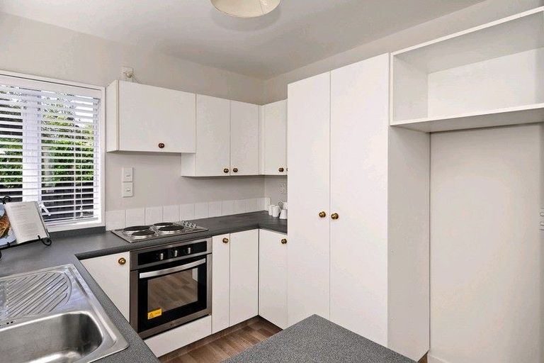 Photo of property in 22a Hay Street, Bromley, Christchurch, 8062