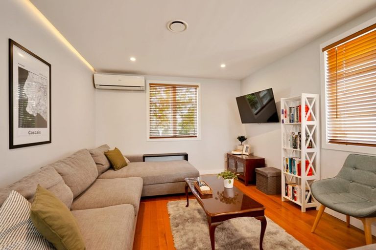 Photo of property in 88 Taikata Road, Te Atatu Peninsula, Auckland, 0610