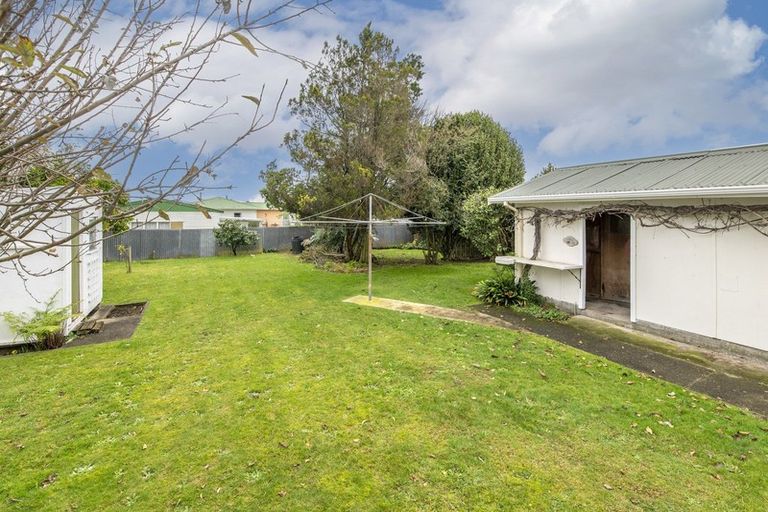 Photo of property in 15 Tawa Street, Levin, 5510