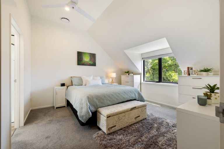 Photo of property in 10a Swanleigh Place, Ilam, Christchurch, 8041