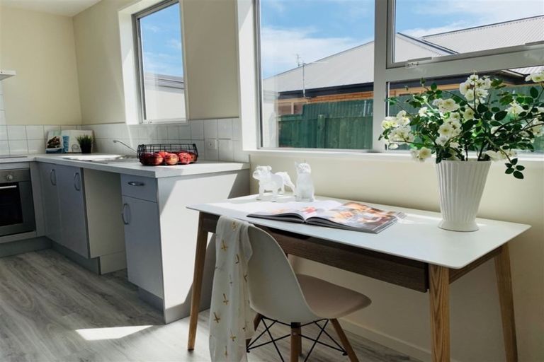 Photo of property in 6/21 Allard Street, Edgeware, Christchurch, 8013