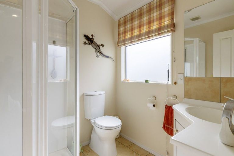 Photo of property in 21 Whetu Place, Nukuhau, Taupo, 3330