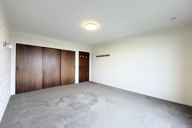 Photo of property in 2/14 Taharoto Road, Takapuna, Auckland, 0622