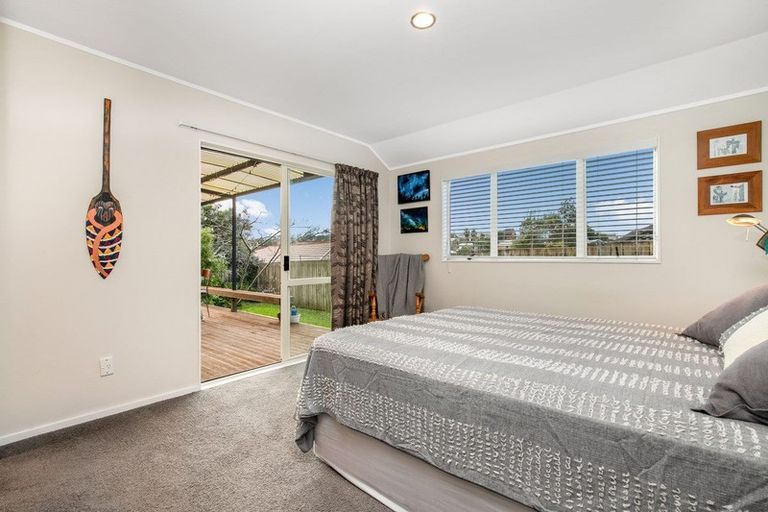 Photo of property in 10 Greta Place, Stanmore Bay, Whangaparaoa, 0932