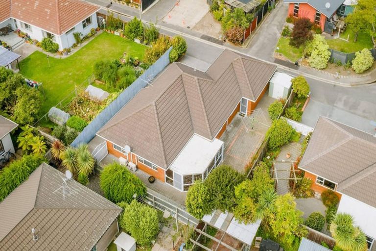 Photo of property in 1/61a Strathfield Avenue, Dallington, Christchurch, 8061