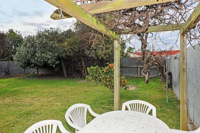 Photo of property in 38 Oldham Avenue, Onekawa, Napier, 4110