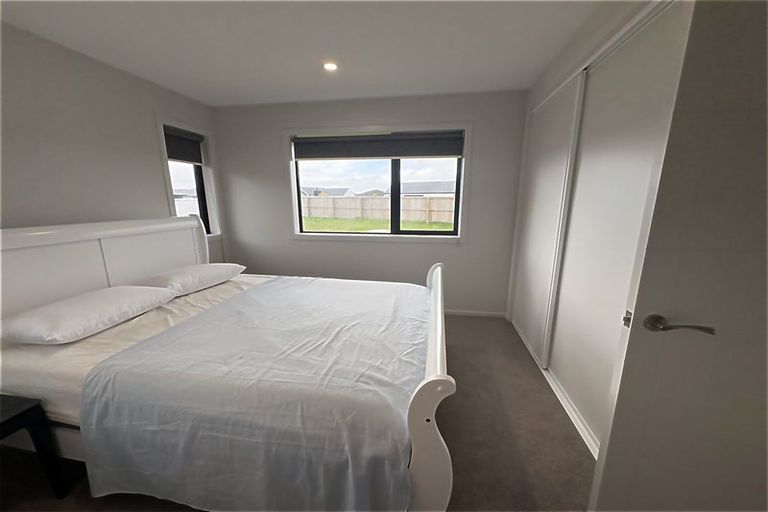 Photo of property in 37 Kingsdowne Drive, West Melton, 7618