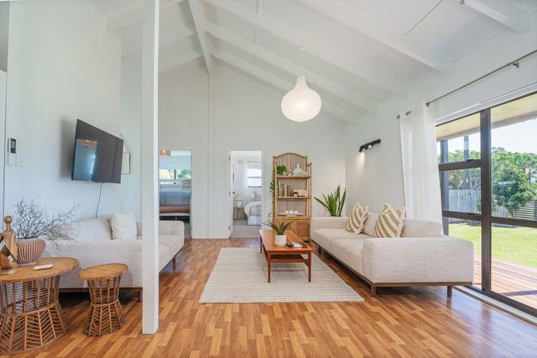 Photo of property in 32 Captain Cook Road, Cooks Beach, Whitianga, 3591