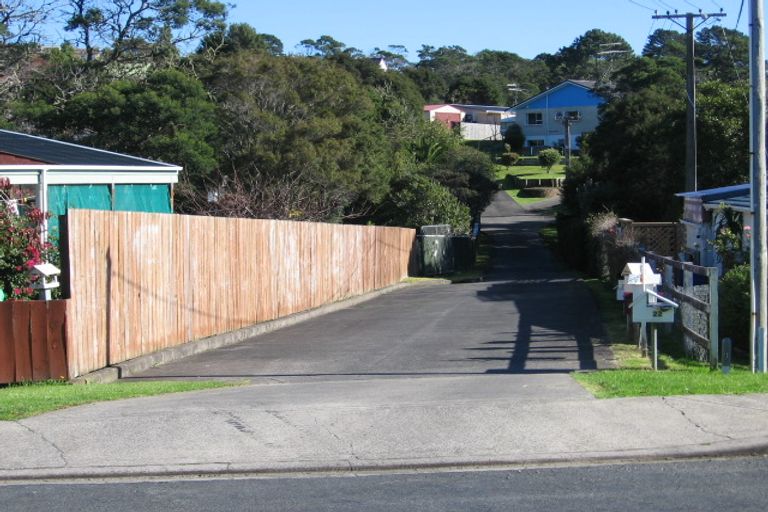 Photo of property in 22a Hammond Avenue, Hatfields Beach, Orewa, 0931