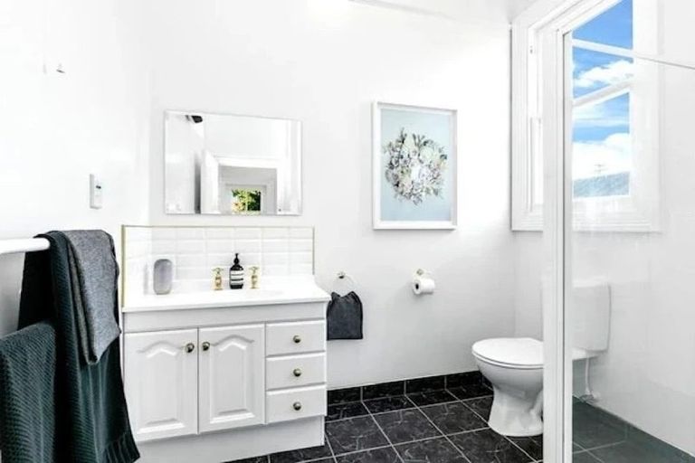 Photo of property in 26 High Street, Petone, Lower Hutt, 5012
