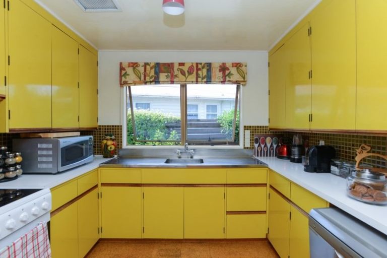 Photo of property in 223 Westminster Avenue, Tamatea, Napier, 4112