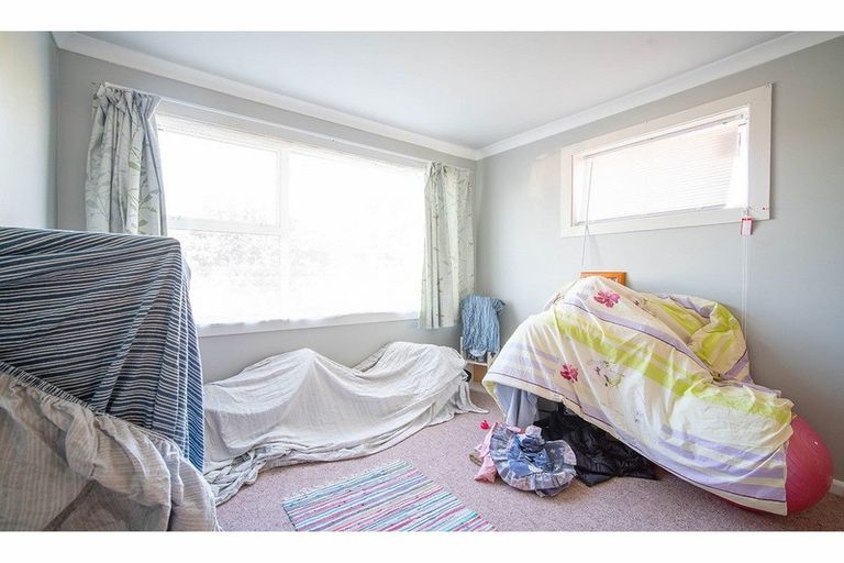 Photo of property in 27 Dunster Street, Burnside, Christchurch, 8053