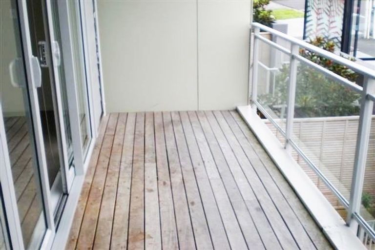 Photo of property in 35b Garnet Road, Westmere, Auckland, 1022