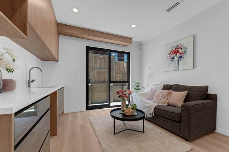 Photo of property in 138 Mcquoids Road, Flat Bush, Auckland, 2019