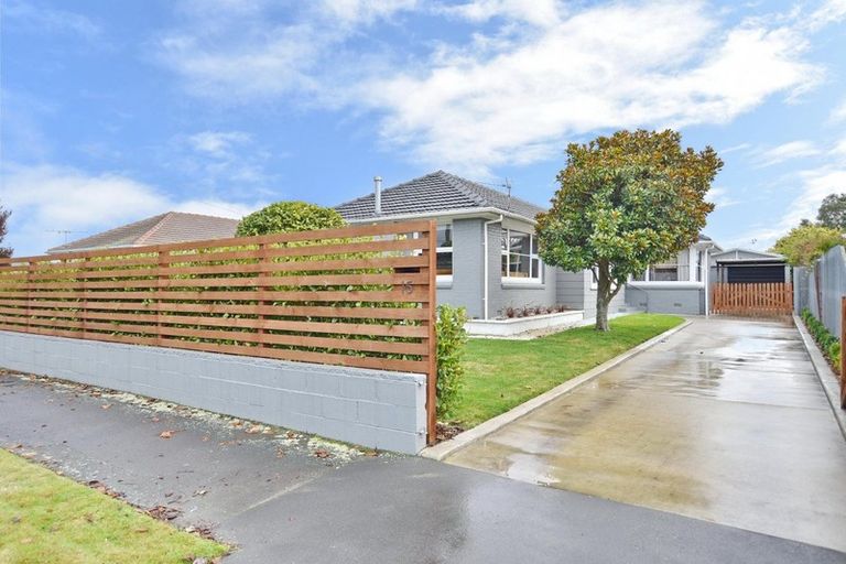 Photo of property in 15 Crosby Street, Mairehau, Christchurch, 8013