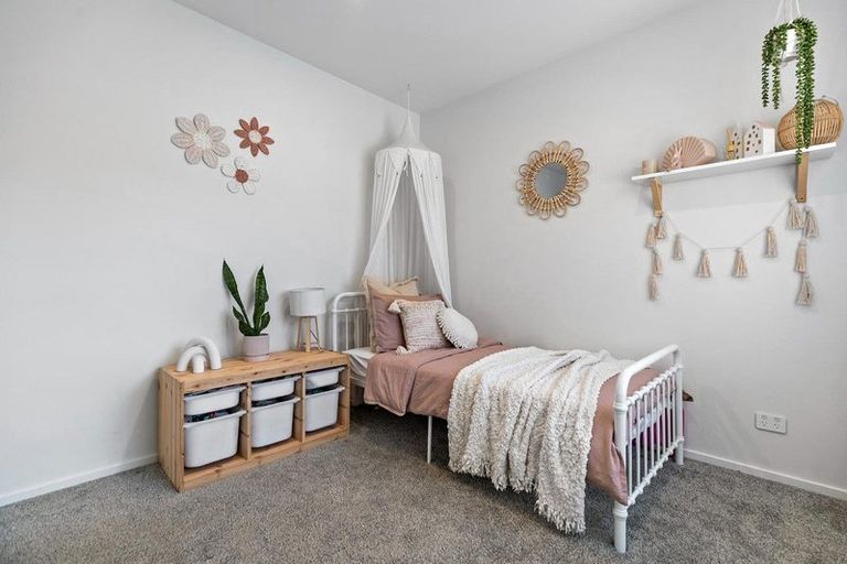 Photo of property in 35 Headley Drive, Lower Shotover, Queenstown, 9304